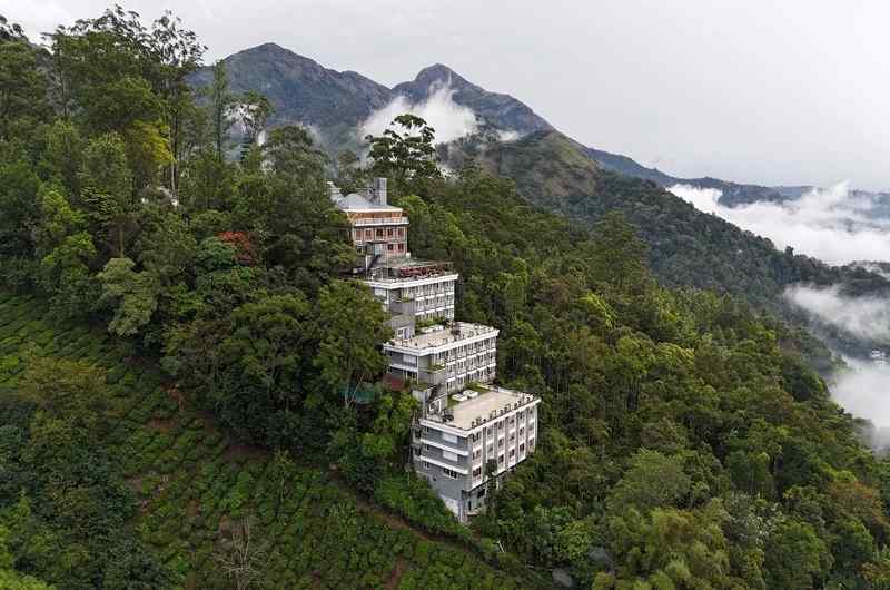 Premium hill resort accommodation — corporate offsite in Munnar