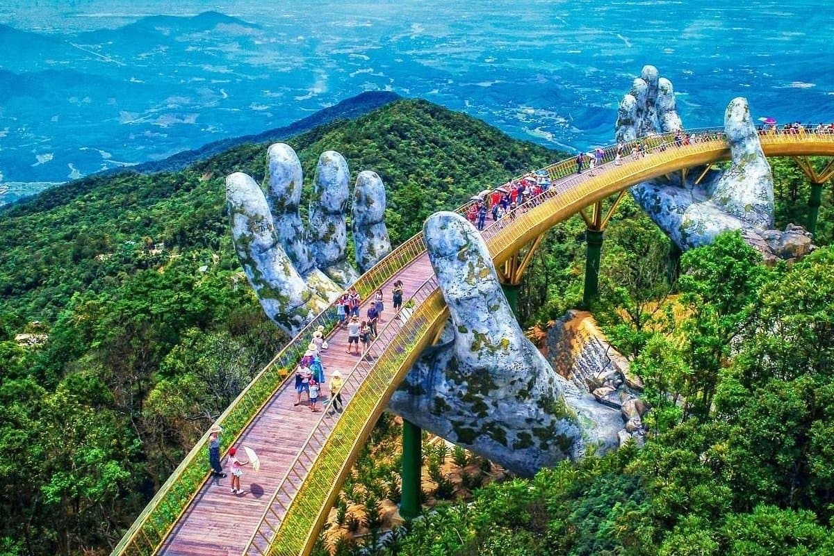 Ba Na Hills and Golden Bridge