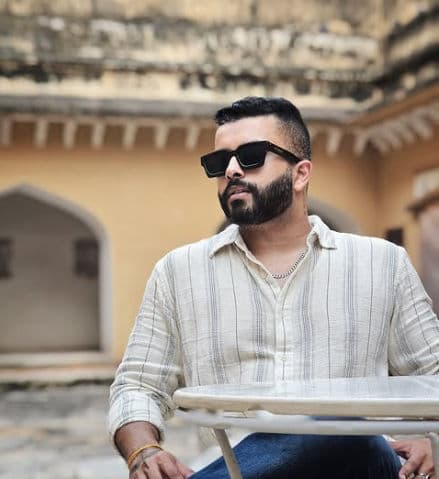 Aditya Suthar - Singer