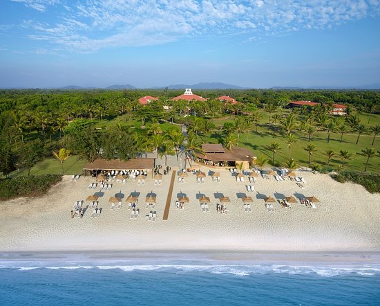 Premium coastal resort accommodation in Varkala — multi-day leadership retreats and beachside corporate offsites