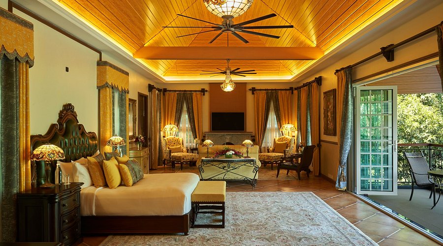 Jungle wilderness resort in forested Karnataka — adventure backdrop for corporate retreats near Dandeli